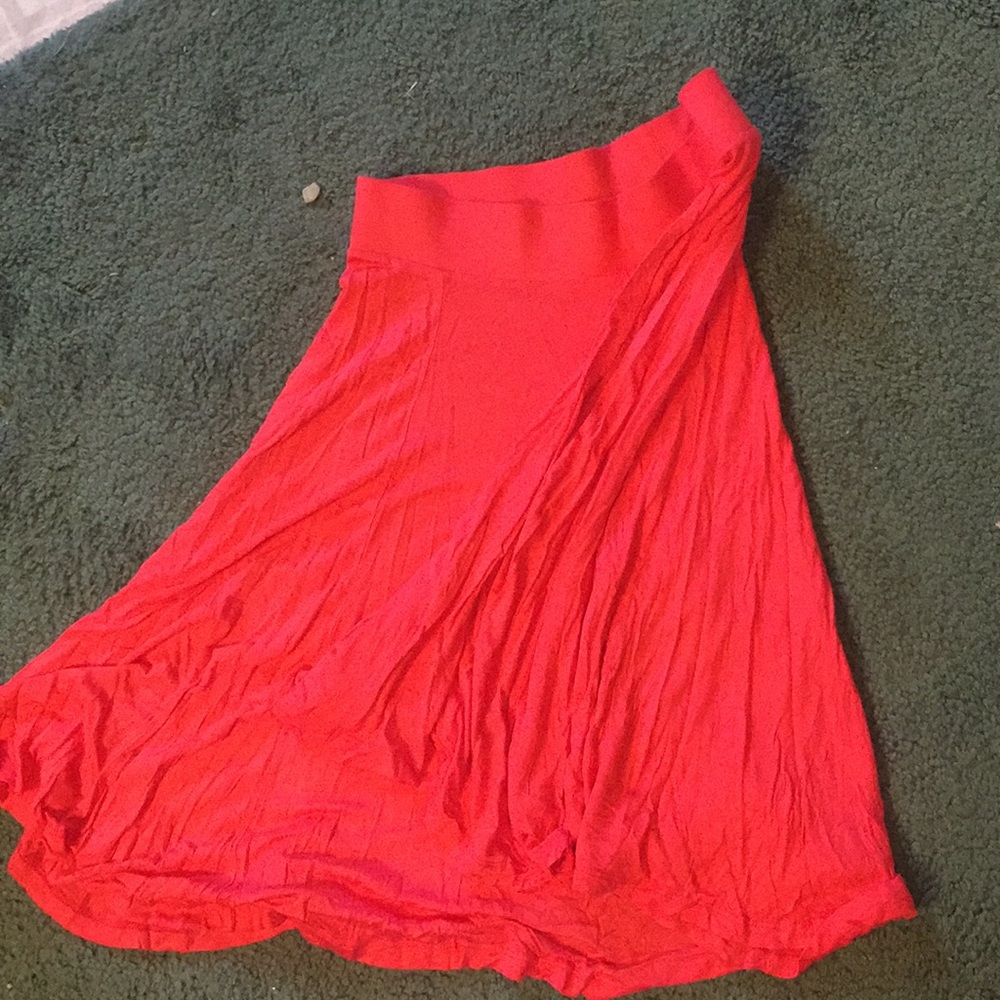 Full float skirt - Picture 2 of 2